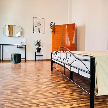 Villa 56* Konstanca Kültér fotó